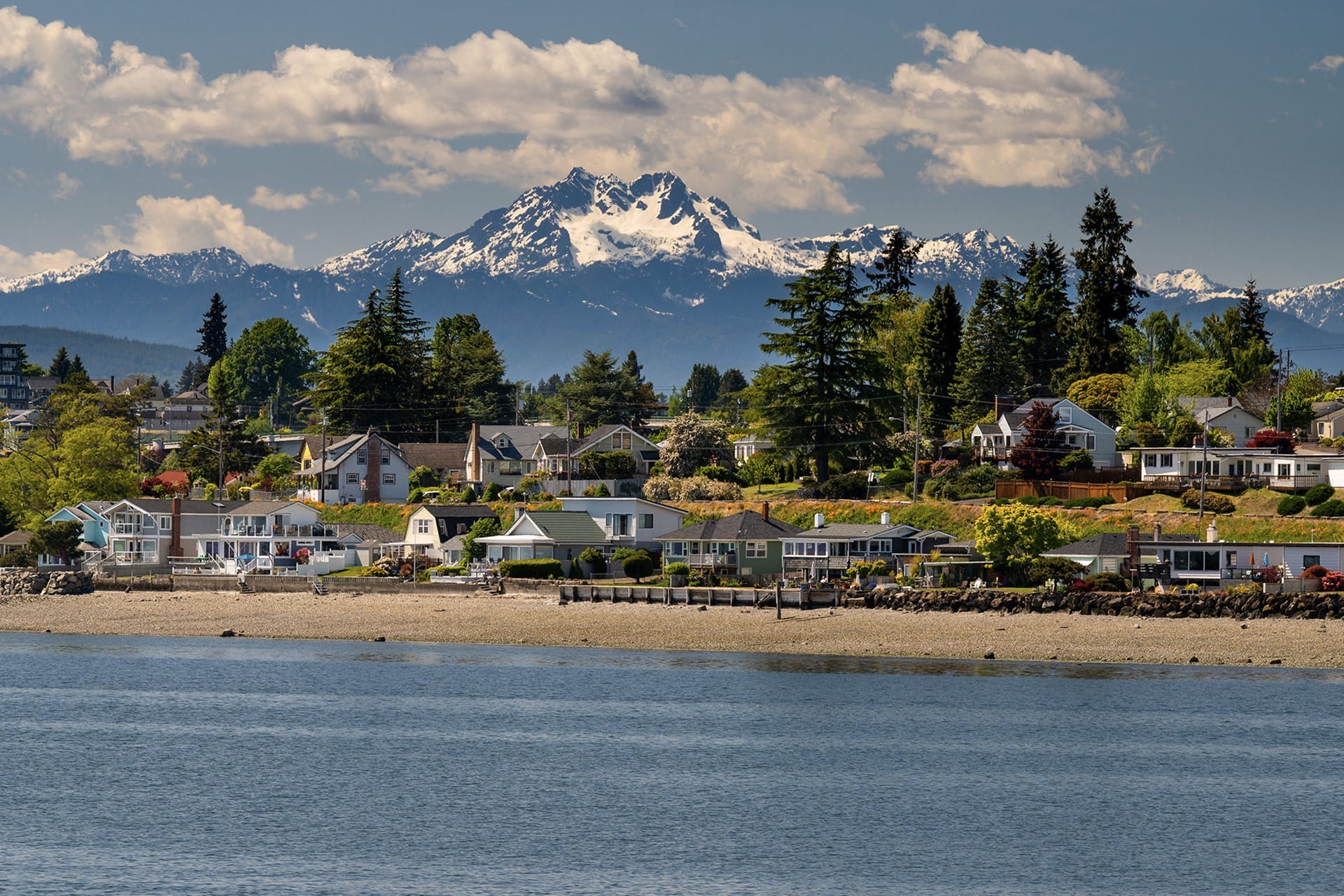 Bremerton Oceanfront Houses With Mountains in Background